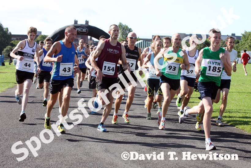 The start of the Tyne Bridge Harriers Exhibition Park 5k, Newcastle.